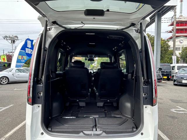 ステップワゴン スパーダ/ターボ/八王子直仕入/禁煙車/走行26003KM/ ホンダセンシング/純正8インチナビ/フルセグ/Bluetooth/バックカメラ/ETC/レーダークルコン/両側PSD/電動リアゲート/ハーフレザーシート/シートヒーター/LEDヘッドライト/フォグ(17枚目)