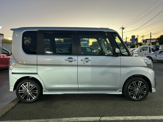 お子様連れでも安心のお店♪キッズスペースには「人気ＤＶＤ」「ぬりえコーナー」も完備しておりますので、家族皆さんでゆっくり車のご検討が出来る環境が整っています♪