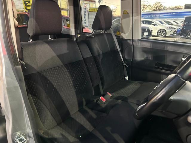 ケーユーでは修復歴の有無を全車に表示。公的機関「（財）日本自動車査定協会」の基準を採用した車両状態評価書というチェックシートを添付して、ご契約頂きましたお客様にお渡ししております。