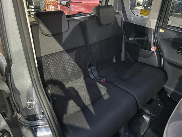 日本オートオークション協議会「走行距離管理システム」で距離に不正が無いかを全車展示前にしっかりチェック済みです。