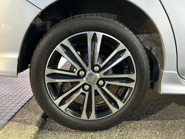 ご納車前のボディガラスコーティングやポリマーコーティングも専門の業者が常駐しておりクオリティの高いコーティングを低価格にてご提供しております♪