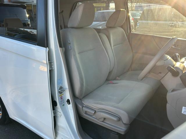 Ｎ－ＷＧＮ Ｇ・ターボパッケージ／埼玉仕入／禁煙車／走行３７７１０ｋｍ／　低速衝突被害軽減／誤発進抑制機能／ターボ／バックカメラ／純正７インチナビ／テレナビ／ＥＴＣ車載器／ＵＳＢ／ワンセグ／ＣＤ／ＤＶＤ／Ｂｌｕｅｔｏｏｔｈ接続／盗難防止装置／マット／バイザー／Ｒスポイラー（13枚目）