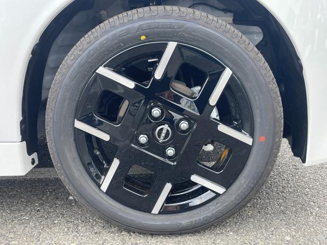 ルークス ハイウェイスター Gターボプロパイロットエディション/ 届出済未使用車/快適パック/アラウンドビュー/BSM・RCTA/シート&ステアヒーター/両側電動スライドドア/リヤシーリングファン/後席テーブル&サンシェード/ブレーキホールド/LEDライト/保証書(33枚目)