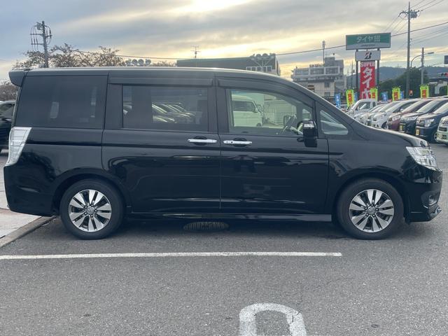 ステップワゴンスパーダ Z/埼玉仕入/ワンオーナー/ホンダ純正9インチメモリーナビ/ 走行43441KM/純正フリップダウンモニター/フルセグ/CD/DVD/バックカメラ/ビルトインETC/両側PSD/HIDヘッドライト/フォグ/オートライト/クルコン/スマートキー/盗難防止装置(7枚目)
