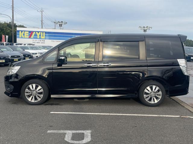 ステップワゴンスパーダ Z/埼玉仕入/ワンオーナー/ホンダ純正9インチメモリーナビ/ 走行43441KM/純正フリップダウンモニター/フルセグ/CD/DVD/バックカメラ/ビルトインETC/両側PSD/HIDヘッドライト/フォグ/オートライト/クルコン/スマートキー/盗難防止装置(11枚目)