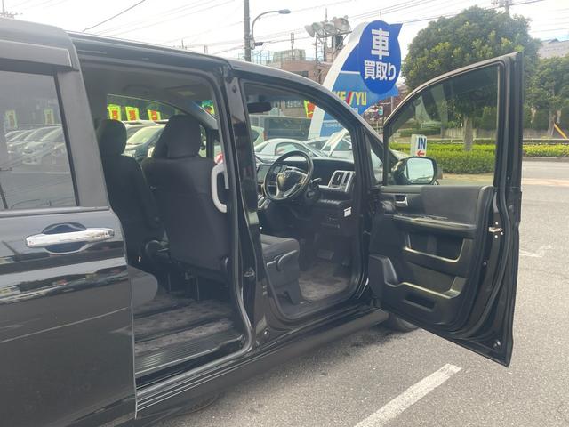 ステップワゴンスパーダ Z/埼玉仕入/ワンオーナー/ホンダ純正9インチメモリーナビ/ 走行43441KM/純正フリップダウンモニター/フルセグ/CD/DVD/バックカメラ/ビルトインETC/両側PSD/HIDヘッドライト/フォグ/オートライト/クルコン/スマートキー/盗難防止装置(16枚目)