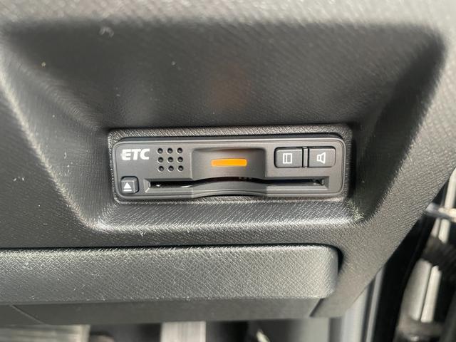ステップワゴンスパーダ Z/埼玉仕入/ワンオーナー/ホンダ純正9インチメモリーナビ/ 走行43441KM/純正フリップダウンモニター/フルセグ/CD/DVD/バックカメラ/ビルトインETC/両側PSD/HIDヘッドライト/フォグ/オートライト/クルコン/スマートキー/盗難防止装置(32枚目)