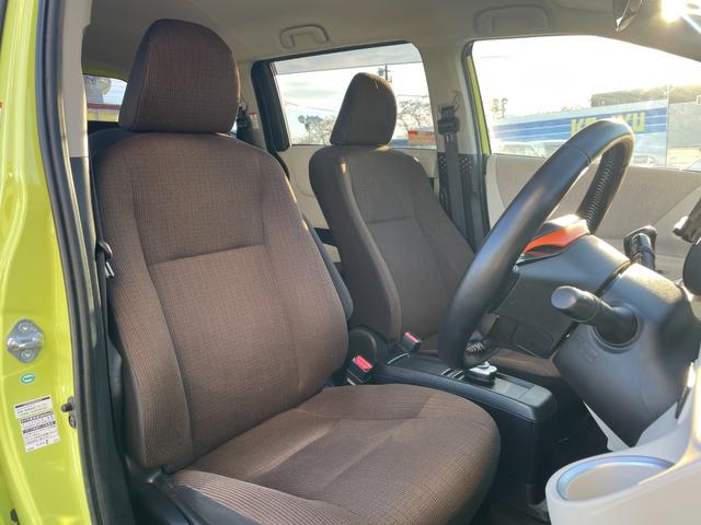 シエンタ ハイブリッドＧ／八王子直仕入／走行２０７９８ｋｍ／禁煙車／　ワンオーナー／２０２３年製ダンロップタイヤ／衝突被害軽減システム／車線逸脱警告／純正８インチナビ／両側電動スライド／バックカメラ／ビルトインＥＴＣ／シートヒーター／フォグランプ／１６インチ純正アルミ（13枚目）