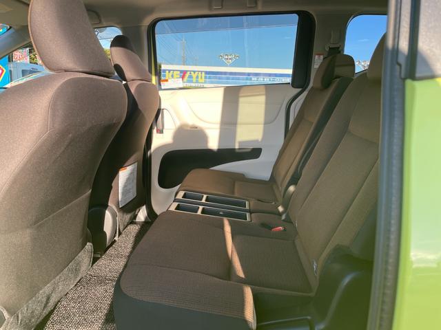 シエンタ ハイブリッドＧ／八王子直仕入／走行２０７９８ｋｍ／禁煙車／　ワンオーナー／２０２３年製ダンロップタイヤ／衝突被害軽減システム／車線逸脱警告／純正８インチナビ／両側電動スライド／バックカメラ／ビルトインＥＴＣ／シートヒーター／フォグランプ／１６インチ純正アルミ（18枚目）