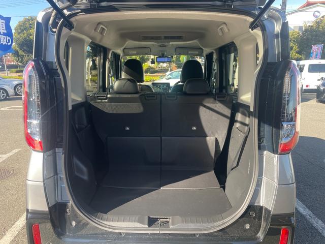 デリカミニ Ｔ　プレミアム／八王子直仕入／１オーナー／フルタイム４ＷＤ／　マイパイロット／走行２９３６０ＫＭ／デジタルインナーミラー／９インチディスプレイオーディオ／ＢＴ接続／ダウンヒルアシスト／ハンズフリーパワースライドドア／後席サーキュレーター／ハンドルヒーター／全方位（19枚目）