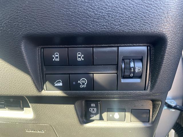 デリカミニ Ｔ　プレミアム／八王子直仕入／１オーナー／フルタイム４ＷＤ／　マイパイロット／走行２９３６０ＫＭ／デジタルインナーミラー／９インチディスプレイオーディオ／ＢＴ接続／ダウンヒルアシスト／ハンズフリーパワースライドドア／後席サーキュレーター／ハンドルヒーター／全方位（30枚目）