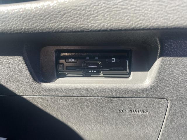 デリカミニ Ｔ　プレミアム／八王子直仕入／１オーナー／フルタイム４ＷＤ／　マイパイロット／走行２９３６０ＫＭ／デジタルインナーミラー／９インチディスプレイオーディオ／ＢＴ接続／ダウンヒルアシスト／ハンズフリーパワースライドドア／後席サーキュレーター／ハンドルヒーター／全方位（32枚目）