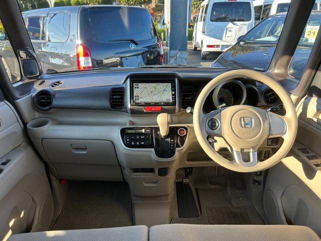 Ｎ－ＢＯＸ Ｇ・Ｌパッケージ／雹害／八王子直仕入／禁煙／モデューロＡＷ／　走行４１３０１ＫＭ／純正ナビ／ＣＤ／ＤＶＤ／バックカメラ／ＥＴＣ／両側スライド左側ＰＳＤ／スマートキー／盗難防止装置／ステリモ／横滑り防止機能／ヘッドイライトレベライザー／プッシュスタート／取扱説明書（3枚目）