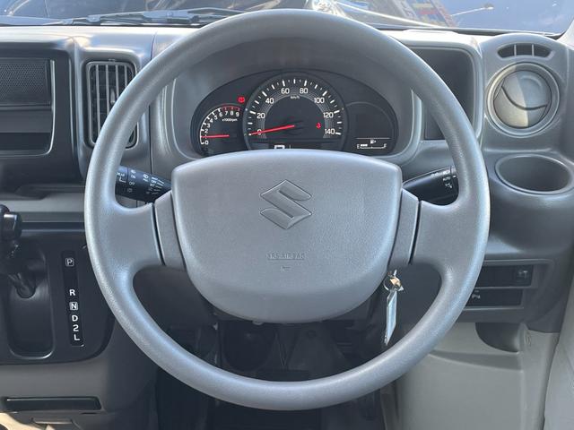 エブリイ ＰＡ／弊社リースアップ／オーバーヘッドコンソール／禁煙車／　走行７１１０ＫＭ／スズキセーフティサポート／レーンアシスト／コーナーセンサー／両側手動スライドドア／オートライト／横滑り防止機能／ヘッドイライトレベライザー／ラバーマット／保証書／取扱説明書（12枚目）