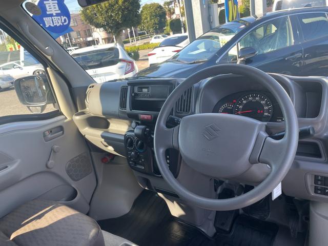 エブリイ ＰＡ／弊社リースアップ／オーバーヘッドコンソール／禁煙車／　走行７１１０ＫＭ／スズキセーフティサポート／レーンアシスト／コーナーセンサー／両側手動スライドドア／オートライト／横滑り防止機能／ヘッドイライトレベライザー／ラバーマット／保証書／取扱説明書（19枚目）