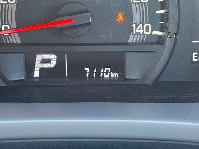 エブリイ ＰＡ／弊社リースアップ／オーバーヘッドコンソール／禁煙車／　走行７１１０ＫＭ／スズキセーフティサポート／レーンアシスト／コーナーセンサー／両側手動スライドドア／オートライト／横滑り防止機能／ヘッドイライトレベライザー／ラバーマット／保証書／取扱説明書（22枚目）