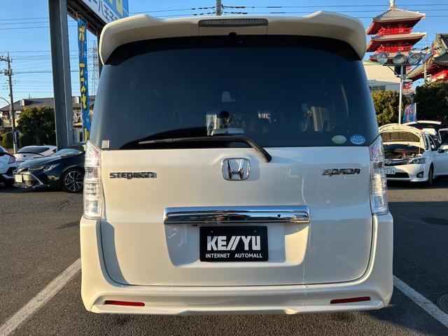 ステップワゴンスパーダ Ｚ　クールスピリット／ＨＤＤインターナビ／マルチビュー／　特別仕様車／千葉仕入／走行６０９２７ＫＭ／リアモニター／フルセグ／ＣＤ／ＤＶＤ／両側ＰＳＤ／ＨＩＤヘッドライト／オートライト／フォグ／ＥＴＣ車載器／ＭＴモード／スマートキー／盗難防止装置／純正ＡＷ（8枚目）