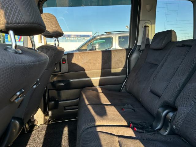 ステップワゴンスパーダ Ｚ　クールスピリット／ＨＤＤインターナビ／マルチビュー／　特別仕様車／千葉仕入／走行６０９２７ＫＭ／リアモニター／フルセグ／ＣＤ／ＤＶＤ／両側ＰＳＤ／ＨＩＤヘッドライト／オートライト／フォグ／ＥＴＣ車載器／ＭＴモード／スマートキー／盗難防止装置／純正ＡＷ（15枚目）