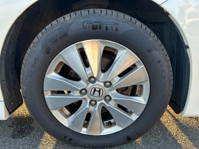 ステップワゴンスパーダ Ｚ　クールスピリット／ＨＤＤインターナビ／マルチビュー／　特別仕様車／千葉仕入／走行６０９２７ＫＭ／リアモニター／フルセグ／ＣＤ／ＤＶＤ／両側ＰＳＤ／ＨＩＤヘッドライト／オートライト／フォグ／ＥＴＣ車載器／ＭＴモード／スマートキー／盗難防止装置／純正ＡＷ（34枚目）