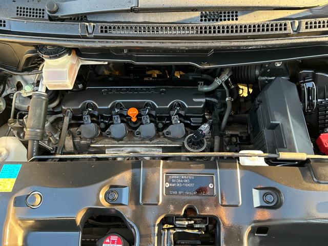 ステップワゴンスパーダ Ｚ　クールスピリット／ＨＤＤインターナビ／マルチビュー／　特別仕様車／千葉仕入／走行６０９２７ＫＭ／リアモニター／フルセグ／ＣＤ／ＤＶＤ／両側ＰＳＤ／ＨＩＤヘッドライト／オートライト／フォグ／ＥＴＣ車載器／ＭＴモード／スマートキー／盗難防止装置／純正ＡＷ（35枚目）