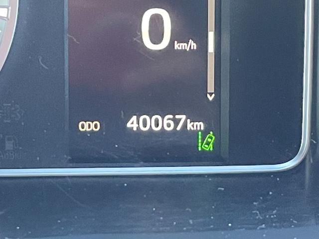 ハイエースバン スーパーGLダークプライムII/ワイドボディ/ミドルルーフ/ ベッドキット/ディーゼルターボ/八王子直仕入/走行40067KM/禁煙車/アルパインフローティングナビ&フリップダウンモニター/デジタルインナーミラー/両側PSD/フルセグ/BT/Bカメラ/ETC(25枚目)