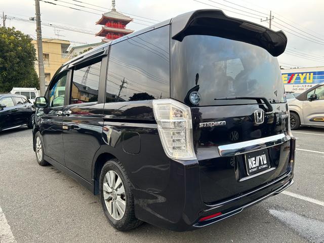 ステップワゴンスパーダ Ｚ／九州仕入れ／走行６４０１７ｋｍ／ホンダ純正メモリーナビ／　両側ＰＳＤ／バックカメラ／ビルトインＥＴＣ／フルセグ／ＣＤ／ＤＶＤ／オートクルーズコントロール／パドルシフト／ＨＩＤヘッドライト／フォグ／横滑り防止／盗難防止／フロアマット／サイドバイザー／スペアキー（8枚目）