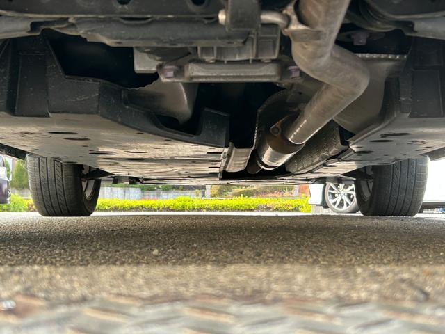 RAV4 アドベンチャー/JAOSプロテクター/八王子直仕入/禁煙車/ 4WD/トヨタセーフティセンス/8インチ純正ディスプレイオーディオ/バックカメラ/ビルトインETC2.0/電動リアゲート/ブラックレザー電動シート/MTモード/ワイヤレス充電器/ダウンヒルアシスト(4枚目)