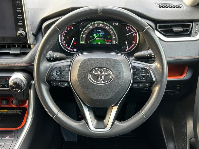 RAV4 アドベンチャー/JAOSプロテクター/八王子直仕入/禁煙車/ 4WD/トヨタセーフティセンス/8インチ純正ディスプレイオーディオ/バックカメラ/ビルトインETC2.0/電動リアゲート/ブラックレザー電動シート/MTモード/ワイヤレス充電器/ダウンヒルアシスト(12枚目)