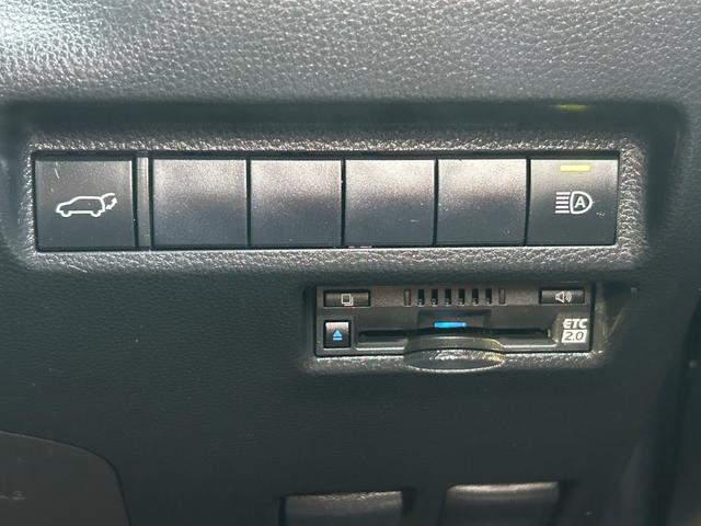 RAV4 アドベンチャー/JAOSプロテクター/八王子直仕入/禁煙車/ 4WD/トヨタセーフティセンス/8インチ純正ディスプレイオーディオ/バックカメラ/ビルトインETC2.0/電動リアゲート/ブラックレザー電動シート/MTモード/ワイヤレス充電器/ダウンヒルアシスト(23枚目)