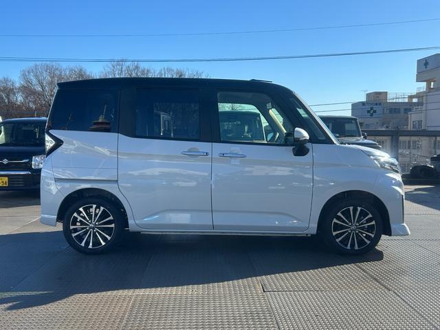 ルーミー カスタムＧ－Ｔ／コンフォートＰＫＧ／パノラミックビュー／　登録済み未使用車／ツートン／ターボ／純正ディスプレイオーディオ／Ｂｌｕｅｔｏｏｔｈ／フルセグ／衝突被害軽減システム／レーンアシスト／両側ＰＳＤ／レーダークルコン／シートヒーター／ステリモ／純正アルミ（7枚目）