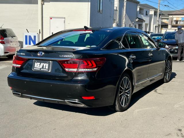 ＬＳ ＬＳ６００ｈ　Ｆスポーツ／八王子直仕入／走行９０８５０ＫＭ／　サンルーフ／黒革シート／衝突被害軽減システム／レーンアシスト／レーダークルコン／ＢＳＭ／純正メーカーナビ／フルセグ／ＢＴ／Ｂカメラ／ＥＴＣ２．０／シートヒーター＆エアコン／ハンドルヒーター／純正ＡＷ（11枚目）