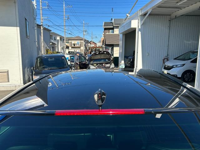 ＬＳ ＬＳ６００ｈ　Ｆスポーツ／八王子直仕入／走行９０８５０ＫＭ／　サンルーフ／黒革シート／衝突被害軽減システム／レーンアシスト／レーダークルコン／ＢＳＭ／純正メーカーナビ／フルセグ／ＢＴ／Ｂカメラ／ＥＴＣ２．０／シートヒーター＆エアコン／ハンドルヒーター／純正ＡＷ（20枚目）