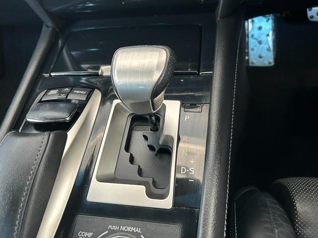 ＬＳ ＬＳ６００ｈ　Ｆスポーツ／八王子直仕入／走行９０８５０ＫＭ／　サンルーフ／黒革シート／衝突被害軽減システム／レーンアシスト／レーダークルコン／ＢＳＭ／純正メーカーナビ／フルセグ／ＢＴ／Ｂカメラ／ＥＴＣ２．０／シートヒーター＆エアコン／ハンドルヒーター／純正ＡＷ（40枚目）