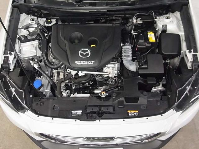 XD ツーリング Lパッケージ 衝突被害軽減ブレーキ マツダコネクトナビ BTオーディオ バックカメラ フルセグTV ETC ヘッドアップディスプレイ ブラインドスポットモニター シートヒーター レーダークルーズ パドルシフト 禁煙(20枚目)