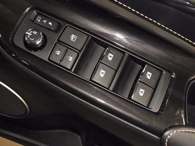 プレミアム モデリスタエアロ ムーンルーフ セーフティセンスP パワーバクドア パワーシート LEDライト 純正18アルミ 純正SDナビ BluetoothAudio バックカメラ ETC アイドリングストップ(42枚目)