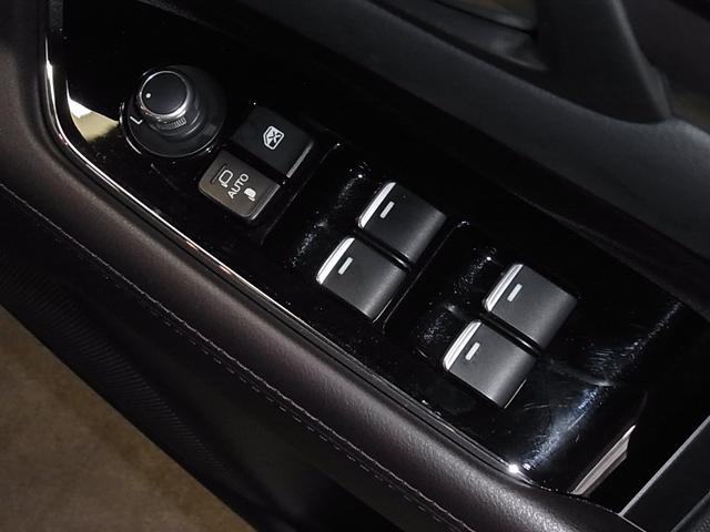 XDプロアクティブ 4WD ディーゼルターボ 360°ビューモニター ルーフレール パワーリフトゲート 衝突軽減ブレーキ レーダークルーズコントロール i-stop 純正SDナビ 12セグ再生 ETC 純正19アルミ(36枚目)