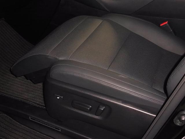 2.5S Cパッケージ サンルーフ ベンチレーション 黒レザー 純正ナビ バックカメラ Bluetooth ETC 両側電動スライド パワーバックドア ステアヒーター 3眼LED セーフティセンス レーダークルーズ 禁煙車(41枚目)