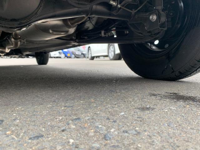L 4WD 衝突軽減ブレーキ 車線遺脱警報 コーナーセンサー シートヒーター アイドリングストップ キーレスエントリー 横滑り防止装置 CD再生 AM/FMラジオ オートライト 電動格納ミラー 禁煙車(42枚目)