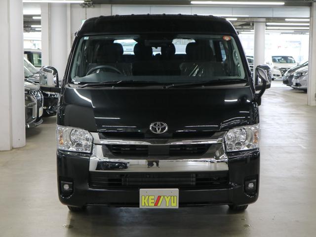 ハイエースワゴン ＧＬ　デジタルインナーミラー　パノラミックビューモニター　トヨタセーフティセンス　パワースライドドア　スマートキー　電動格納ドアミラー　オートエアコン　ＡＣ１００Ｖ　パーキングセンサー　ＬＥＤヘッドランプ（5枚目）