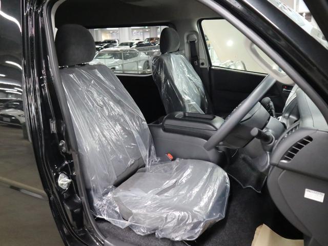 ハイエースワゴン ＧＬ　デジタルインナーミラー　パノラミックビューモニター　トヨタセーフティセンス　パワースライドドア　スマートキー　電動格納ドアミラー　オートエアコン　ＡＣ１００Ｖ　パーキングセンサー　ＬＥＤヘッドランプ（11枚目）