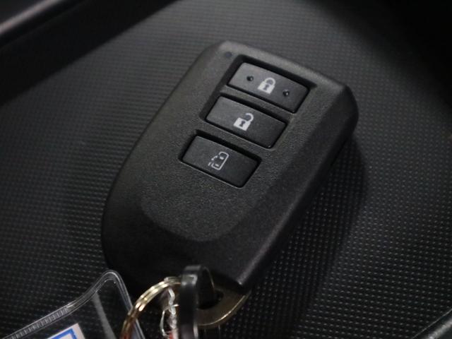 ハイエースワゴン ＧＬ　デジタルインナーミラー　パノラミックビューモニター　トヨタセーフティセンス　パワースライドドア　スマートキー　電動格納ドアミラー　オートエアコン　ＡＣ１００Ｖ　パーキングセンサー　ＬＥＤヘッドランプ（37枚目）