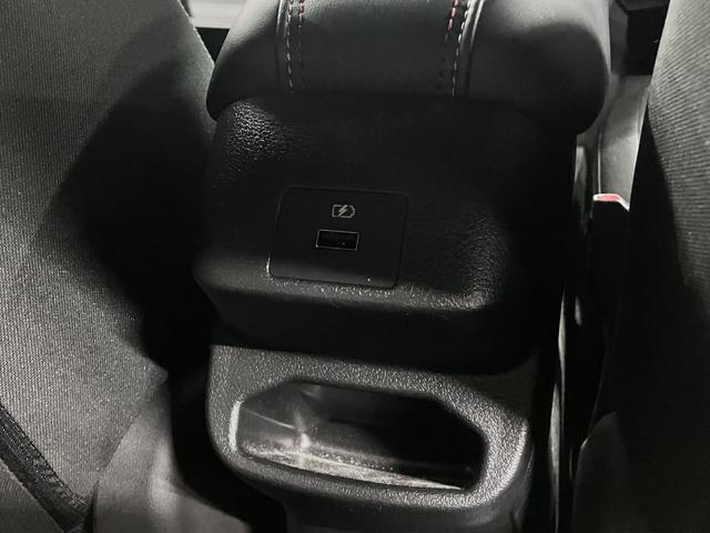 オーラ ニスモ　寒冷地仕様／シート＆ステアリングヒーター　ＮＣ９インチナビ　プロパイロット　アラウンドビュー　ＢＳＷ　ワイヤレス充電　ＥＴＣ２．０　ＢＴオーディオ　フルセグＴＶ　ＨＤＭＩ　専用ハーフレザーシート　クリアランスソナー　ＬＥＤライト　専用１７ＡＷ（45枚目）