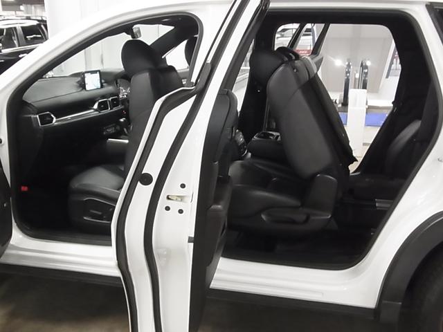 ＣＸ－８ ＸＤプロアクティブ　Ｓパッケージ　ワンオーナー　ディーゼル　ＢＯＳＥサウンド　３６０°モニター　ＢＳＭ　メモリー付レザーシート　シートベンチレーション　リヤシート＆ステアヒーター　パワーバックドア　ＨＵＤ　純正ナビ　フルセグ　ＣＤＤＶＤ　ＢＴオーディオ　ＥＴＣ（24枚目）