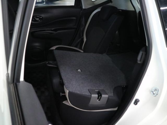 ノート ｅ－パワー　Ｘ　インテリルームミラー　アラウンドビューモニター　エマージェンシーブレーキ　車線逸脱警報　純正ナビ　Ｂｌｕｅｔｏｏｔｈオーディオ　フルセグＴＶ　インテリキー　電動格納ドアミラー　フロント・バックソナー（15枚目）