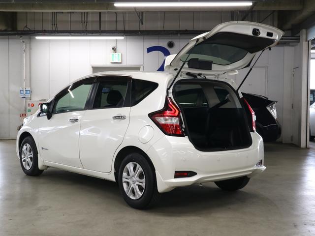 ノート ｅ－パワー　Ｘ　インテリルームミラー　アラウンドビューモニター　エマージェンシーブレーキ　車線逸脱警報　純正ナビ　Ｂｌｕｅｔｏｏｔｈオーディオ　フルセグＴＶ　インテリキー　電動格納ドアミラー　フロント・バックソナー（25枚目）