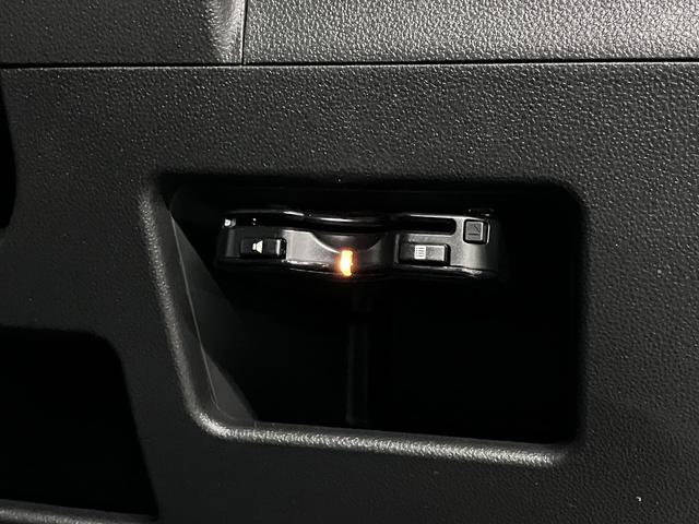 タント カスタムＲＳ　スマートセレクションＳＡ　ターボ　スマートアシスト　誤発進抑制機能　両側電動スライド　純正ナビ　バックカメラ　ＢＴオーディオ　フルセグＴＶ　ＣＤ・ＤＶＤ　ＵＳＢ　ＥＴＣ　アイドリングストップ　スマートキー　ＬＥＤライト　純正１５ＡＷ（41枚目）