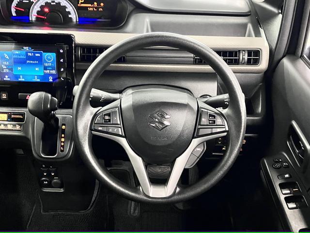 ワゴンＲ ハイブリッドＦＸ－Ｓ　４ＷＤ　デュアルカメラブレーキサポート　全方位モニター付ディスプレイオーディオ　ＨＵＤ　シートヒーター　誤発進抑制機能　アダプティブクルーズ　車線逸脱警報　リアパーキングセンサー　Ｂｌｕｅｔｏｏｔｈオーディオ　ＵＳＢ　シートアンダーボックス（11枚目）
