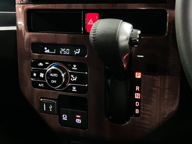 ルーミー カスタムG-T ワンオーナー ターボ パノラミックビュー 純正9型ディスプレイオーディオ スマートアシスト ETC2.0 両側電動スライド BTオーディオ フルセグTV USB端子 スマートキー シートアンダートレイ ADB・LEDランプ(33枚目)