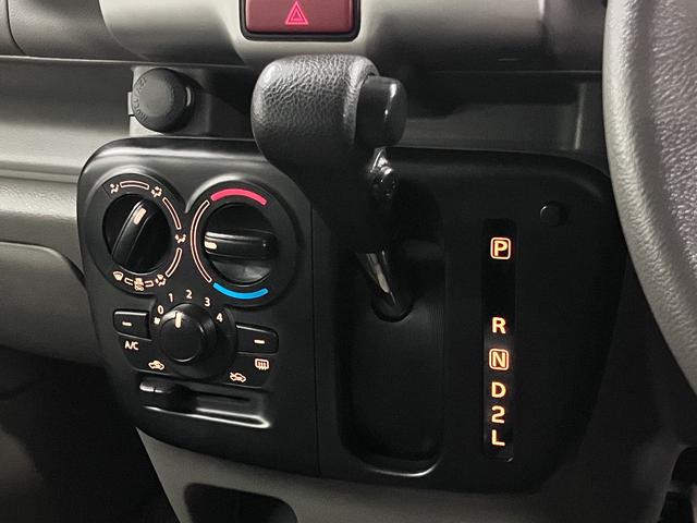 ＮＶ１００クリッパーバン ＧＸターボ　ハイルーフ　エマージェンシーブレーキ　車線逸脱警報　パーキングセンサー　純正ナビ　Ｂｌｕｅｔｏｏｔｈオーディオ　フルセグＴＶ　ＣＤ　ＥＴＣ　オーバーヘッドシェルフ　電動格納ミラー　パワーウインドウ　ドアバイザー（35枚目）