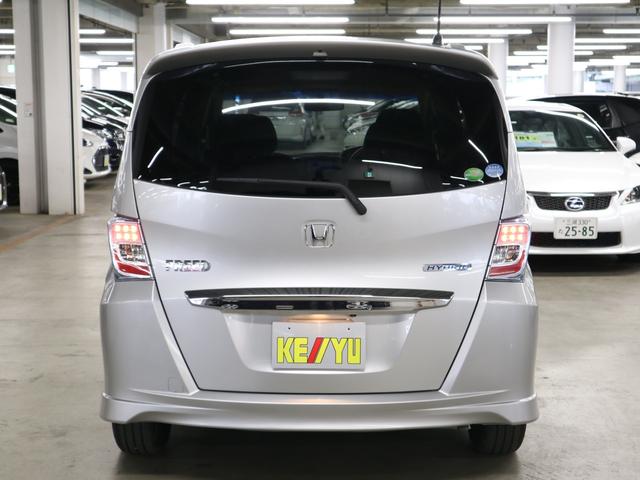 フリードハイブリッド ジャストセレクション 両側電動スライドドア 純正ナビ バックカメラ Bluetoothオーディオ フルセグTV CD・DVD ETC クルーズコントロール オートエアコン スマートキー HIDライト 記録簿・取扱説明書有(7枚目)